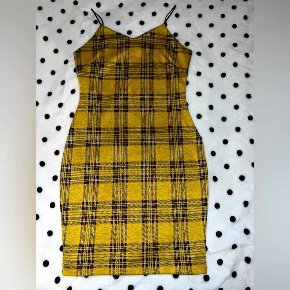 This gives me the slightest Clueless vibe.